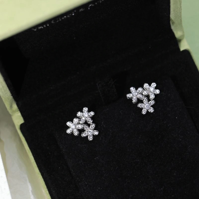 Modern Vca Earrings 255529
