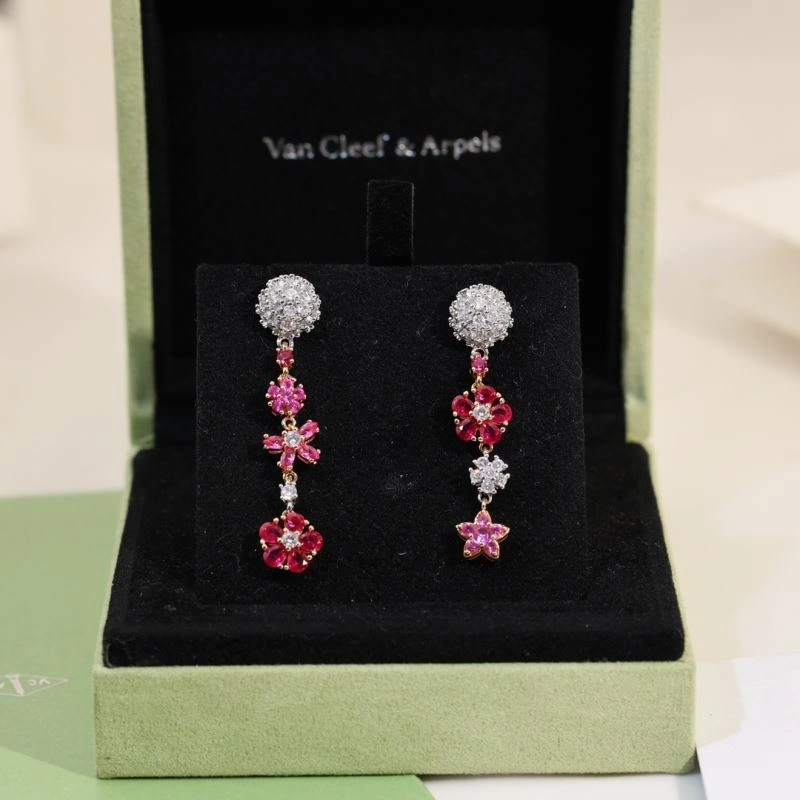 Durable Vca Earrings 255526