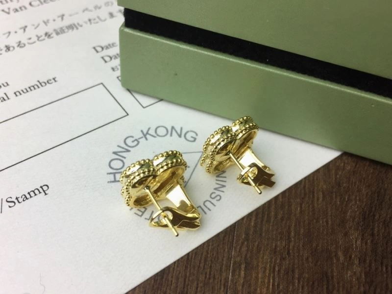Vca Earrings ZeroBulk 255481