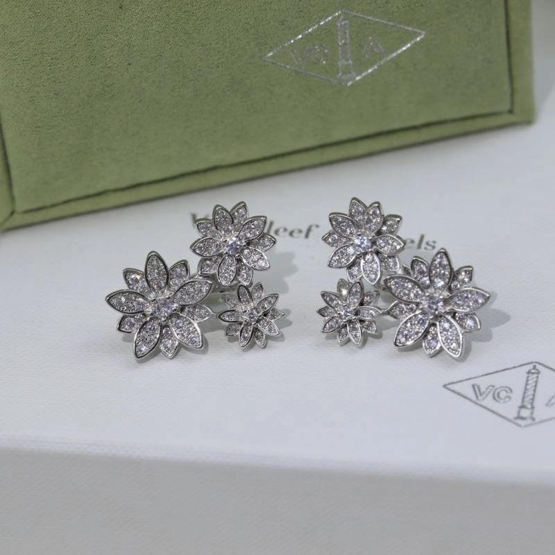 Stretchable Vca Earrings 255485