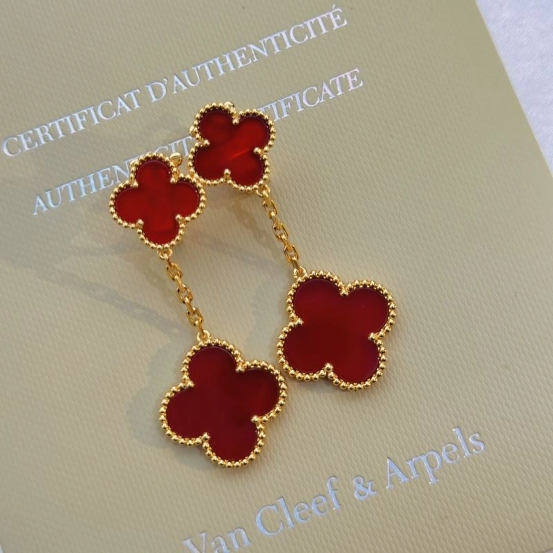 Vca Earrings Stylish 255504