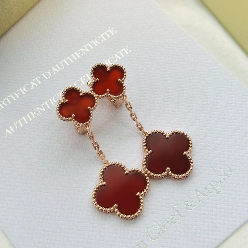 Vca Earrings Stylish 255504