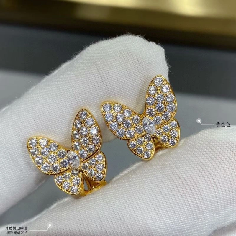 SoftTouch Vca Earrings 255471