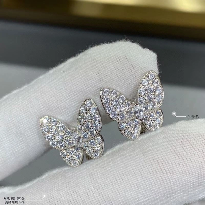 SoftTouch Vca Earrings 255471