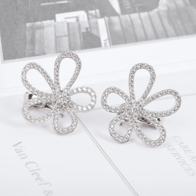Vca Earrings MultiPurpose 255408