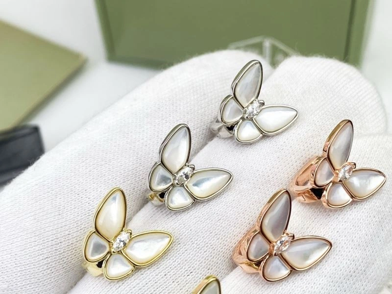 Vca Earrings Unisex 255390