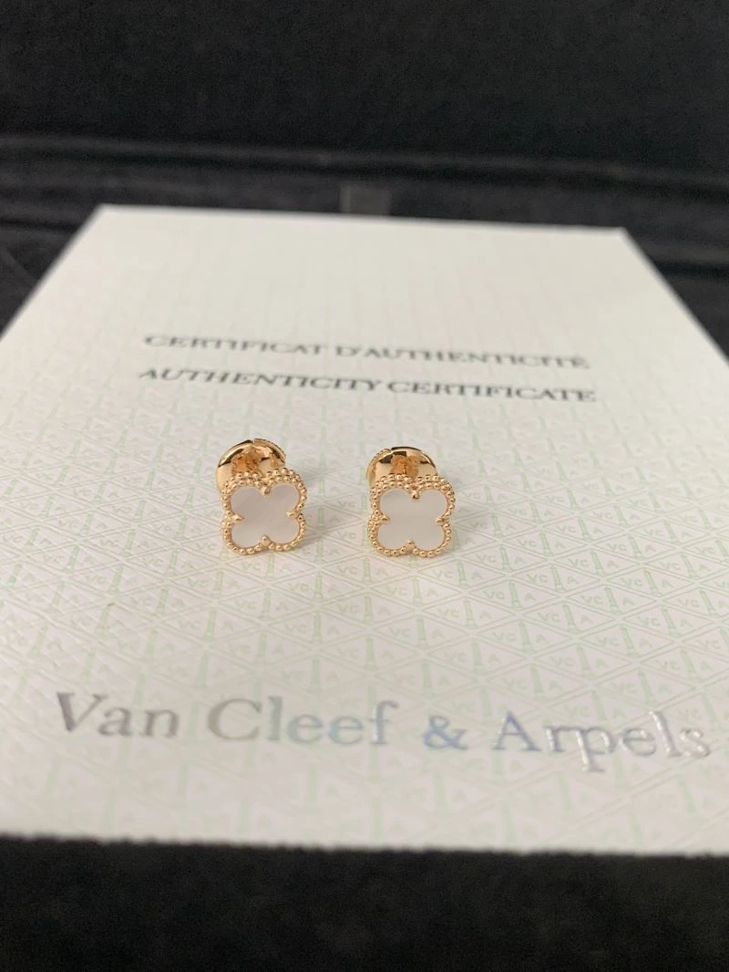 Bold Vca Earrings 255387