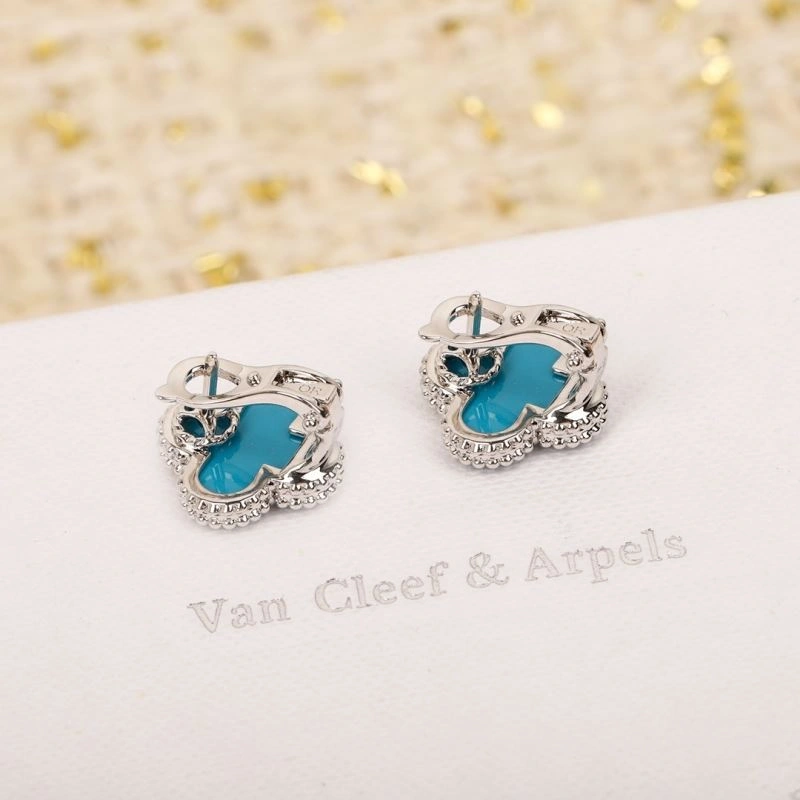 Sleek Vca Earrings 255358