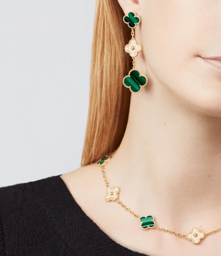 Minimalist Vca Earrings 255364