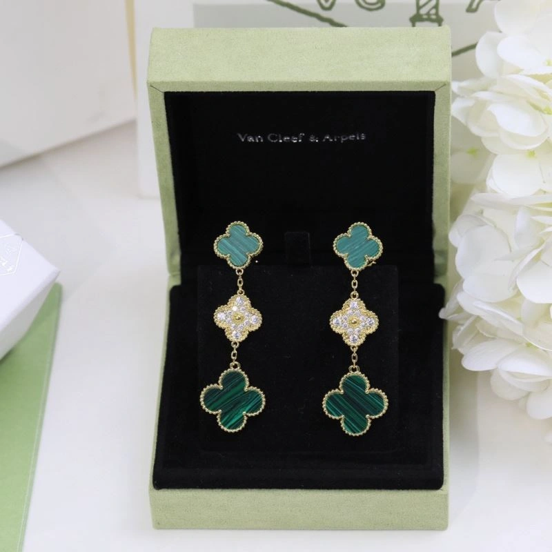 Minimalist Vca Earrings 255364