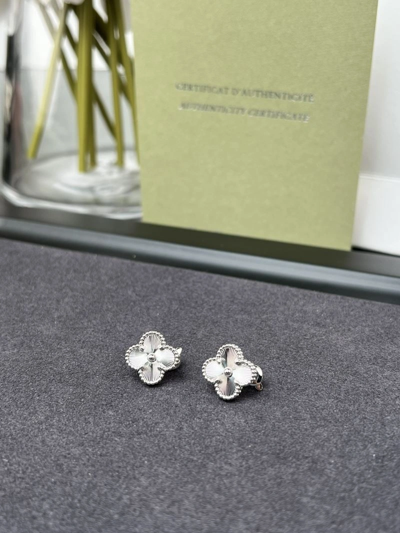 Vca Earrings Functional 255354