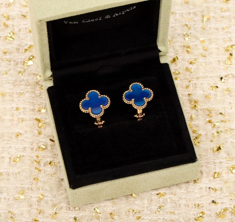 WellDesigned Vca Earrings 255353