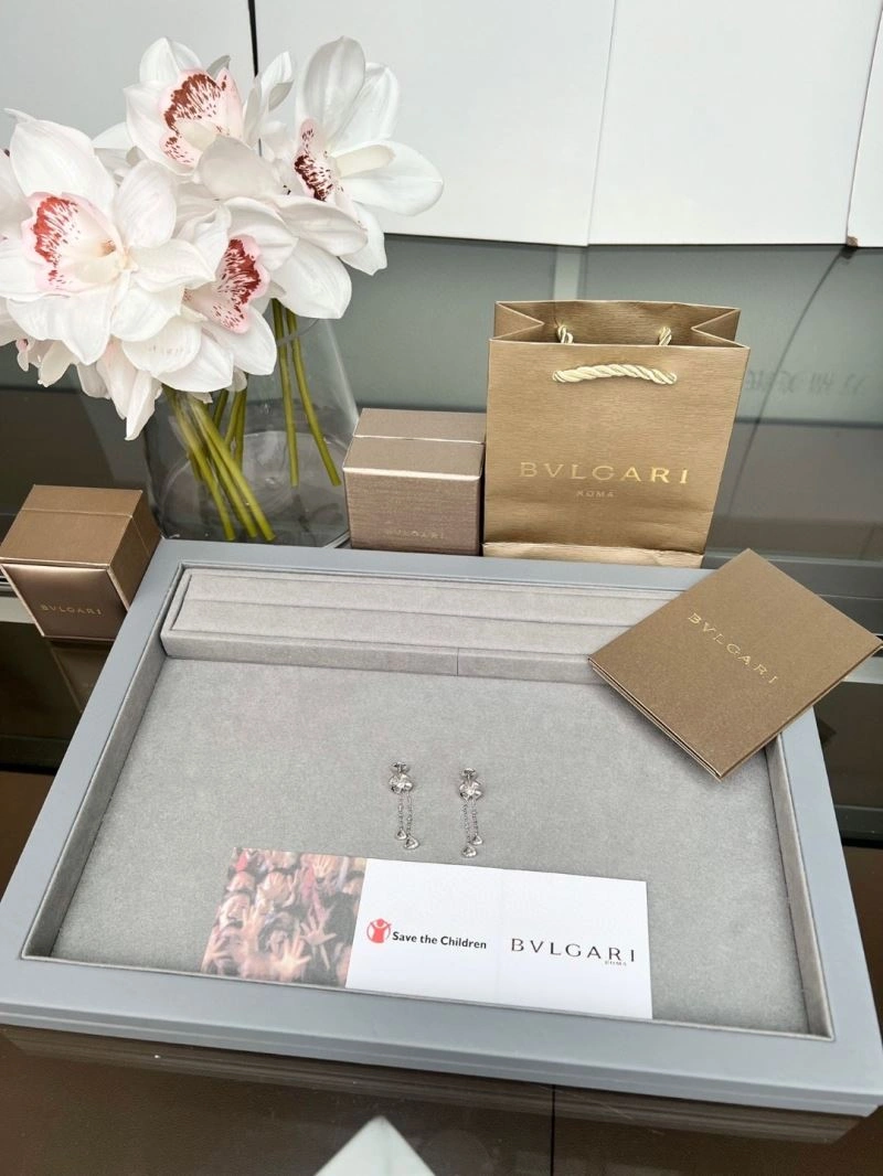 Vca Earrings WaterResistant 255235