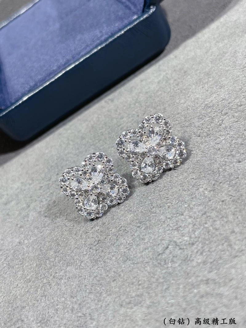 Cozy Vca Earrings 255236