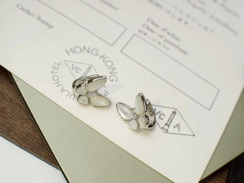 Sustainable Vca Earrings 255255