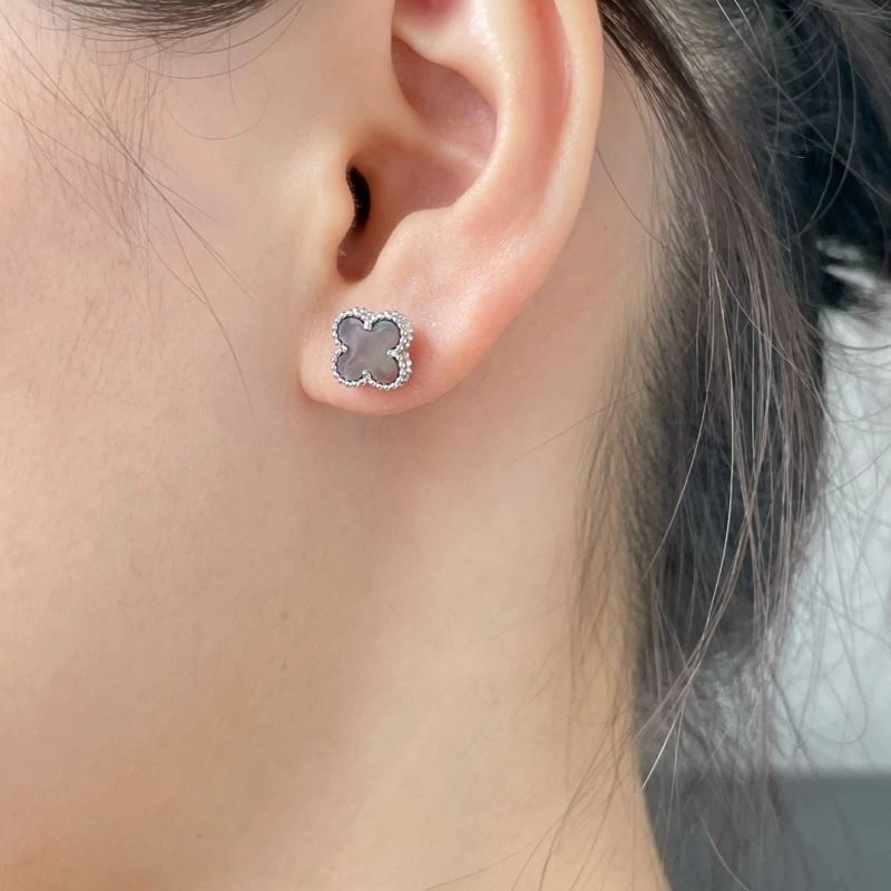 Stylish Vca Earrings 255262
