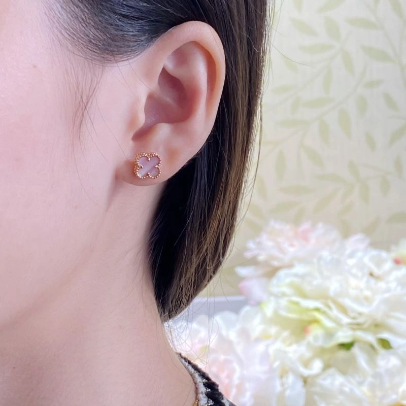 TimelessDesign Vca Earrings 255258
