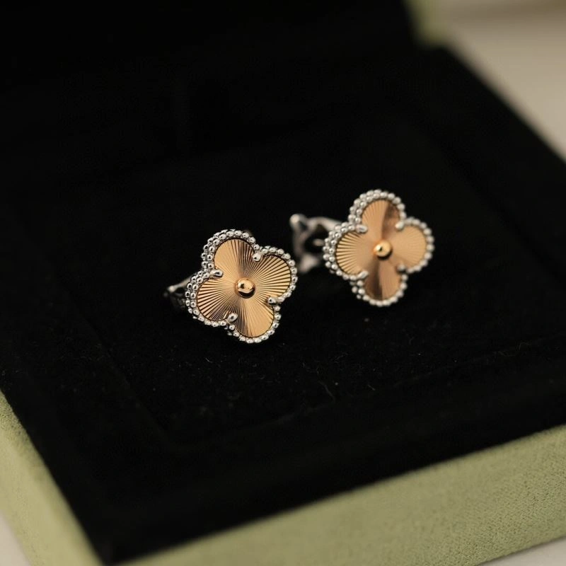 Vca Earrings EasyMatch 255202