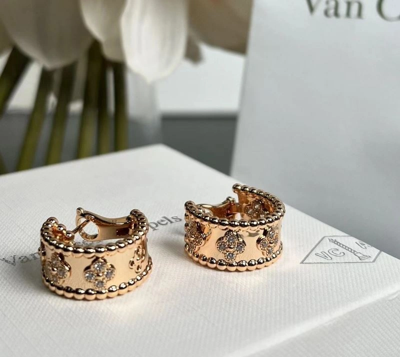 Vca Earrings Sporty 255198