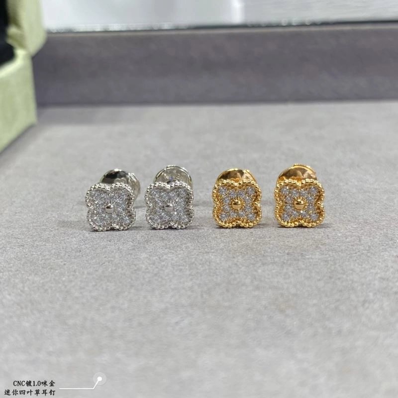 Vca Earrings Original 255221