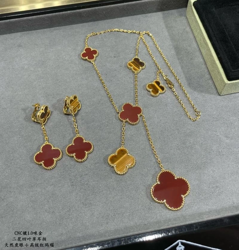 Vca Earrings BestValue 255219