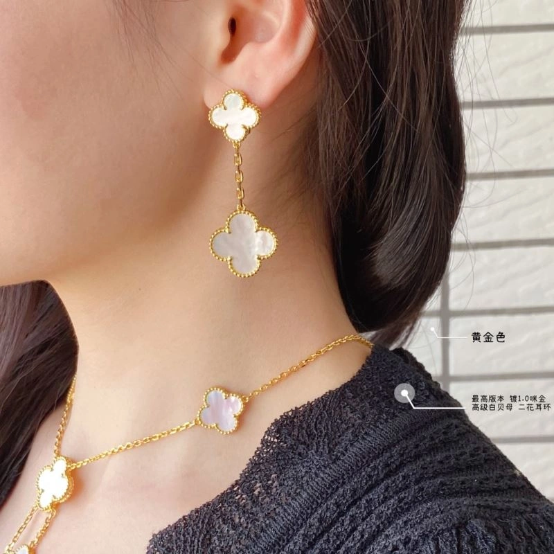Vca Earrings Lightweight 255222