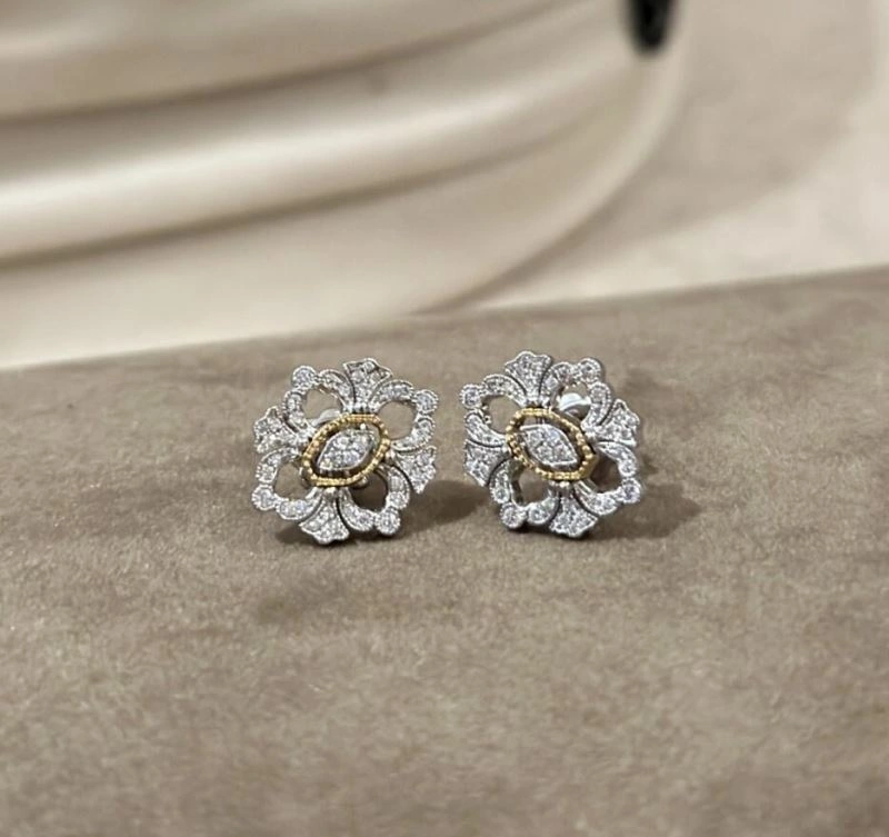 Vca Earrings Reliable 255021