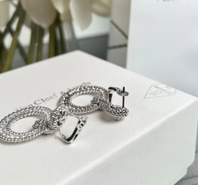 SmoothTexture Vca Earrings 255018