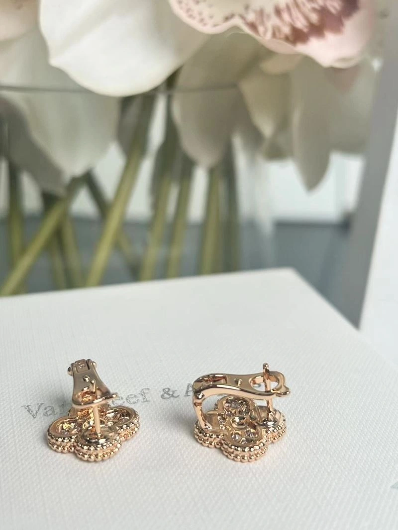 Vca Earrings FashionForward 255015