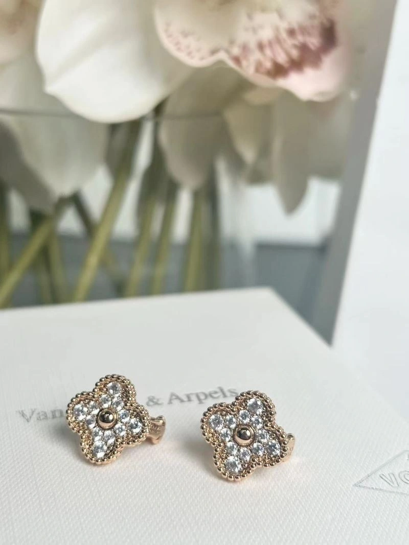 Vca Earrings FashionForward 255015