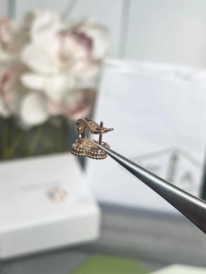 Vca Earrings FashionForward 255015
