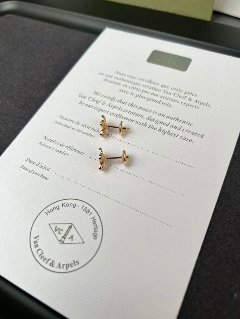 Effortless Vca Earrings 255014