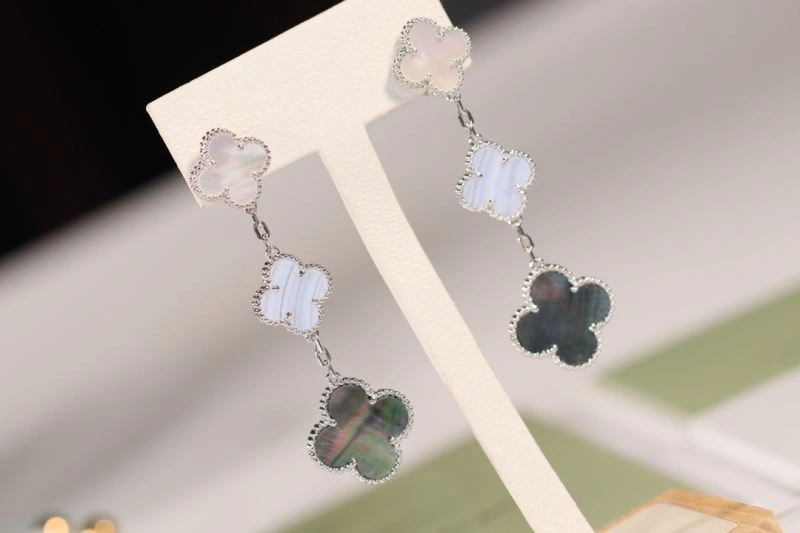 Vca Earrings SoftTouch 254997
