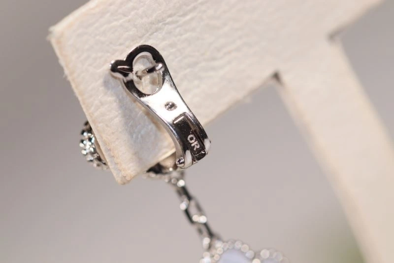 Vca Earrings SoftTouch 254997