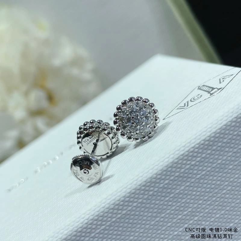Vca Earrings Resilient 254991