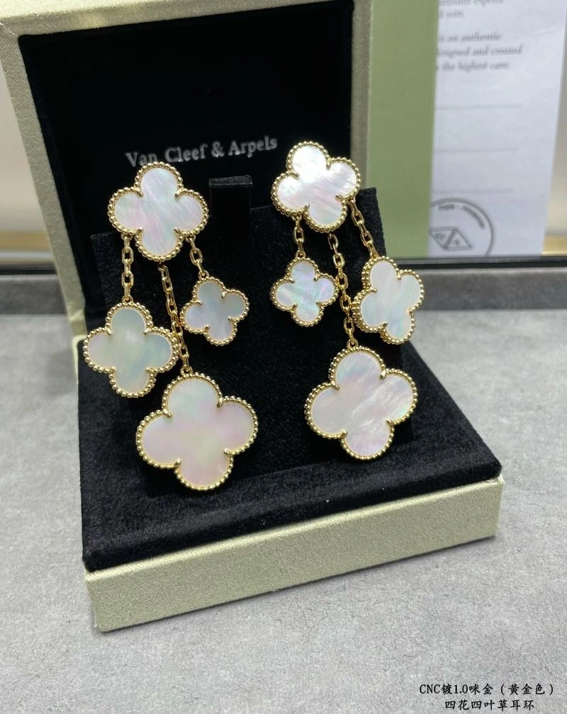 Vca Earrings Bright 255002