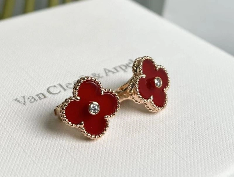 Vca Earrings FashionForward 254749