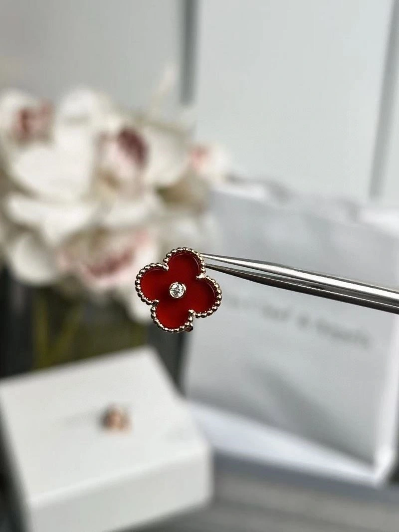 Vca Earrings FashionForward 254749