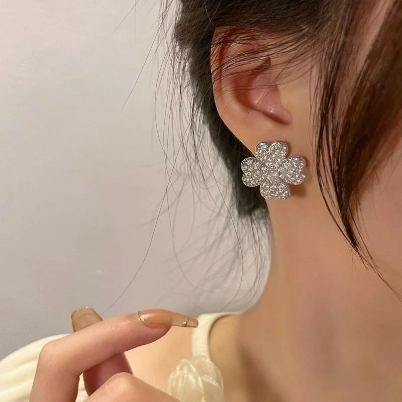Neat Vca Earrings 254762