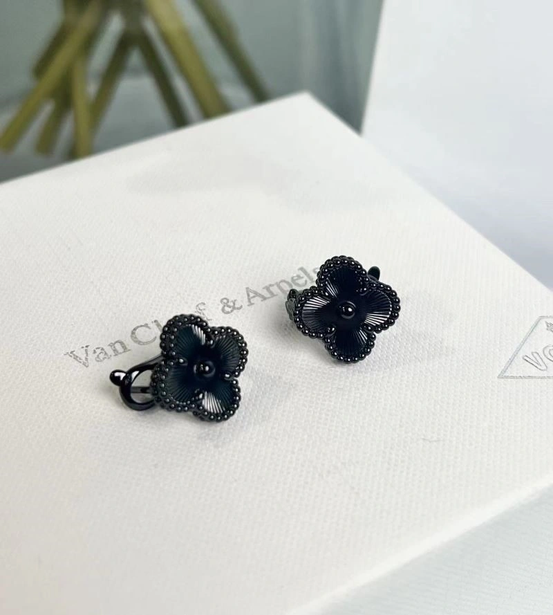 ModernLook Vca Earrings 254754