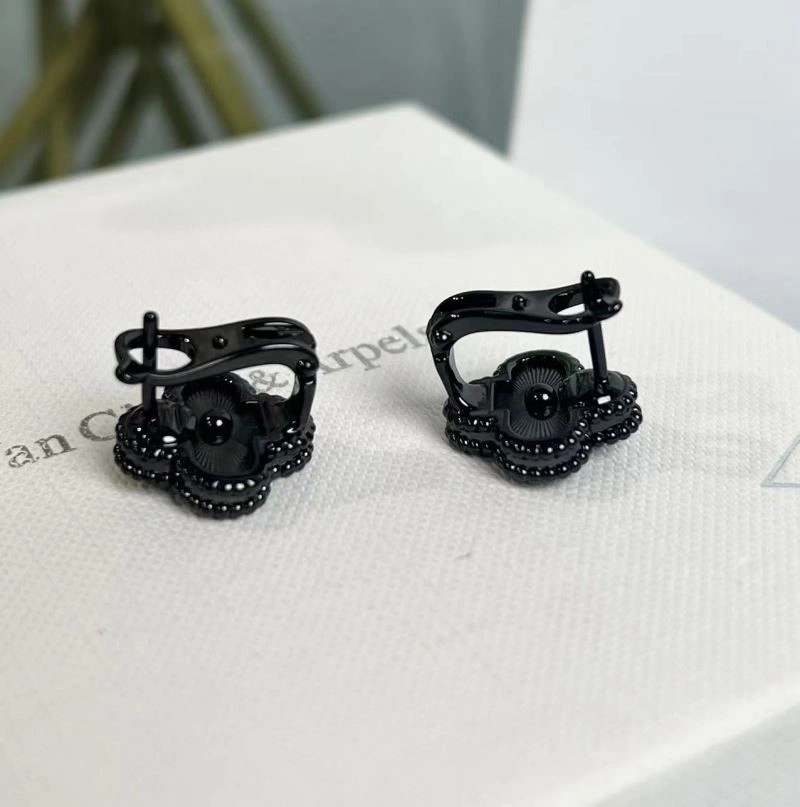 ModernLook Vca Earrings 254754