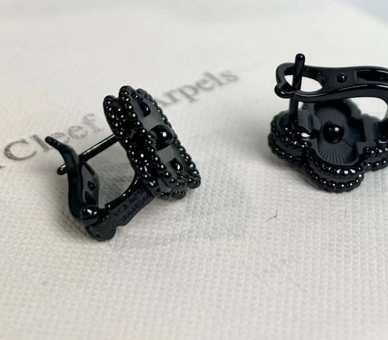 ModernLook Vca Earrings 254754