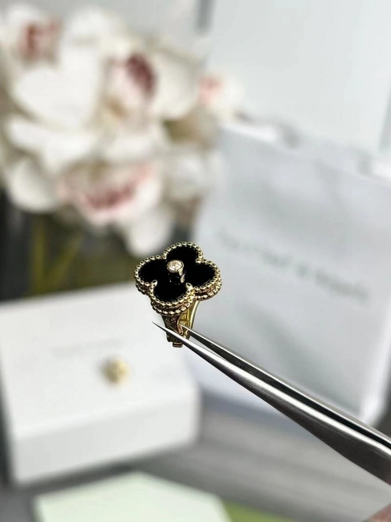 TopPick Vca Earrings 254731