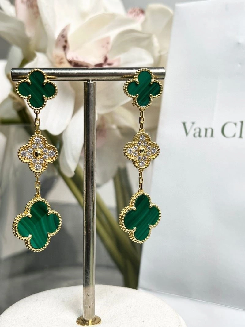 Comfortable Vca Earrings 254750