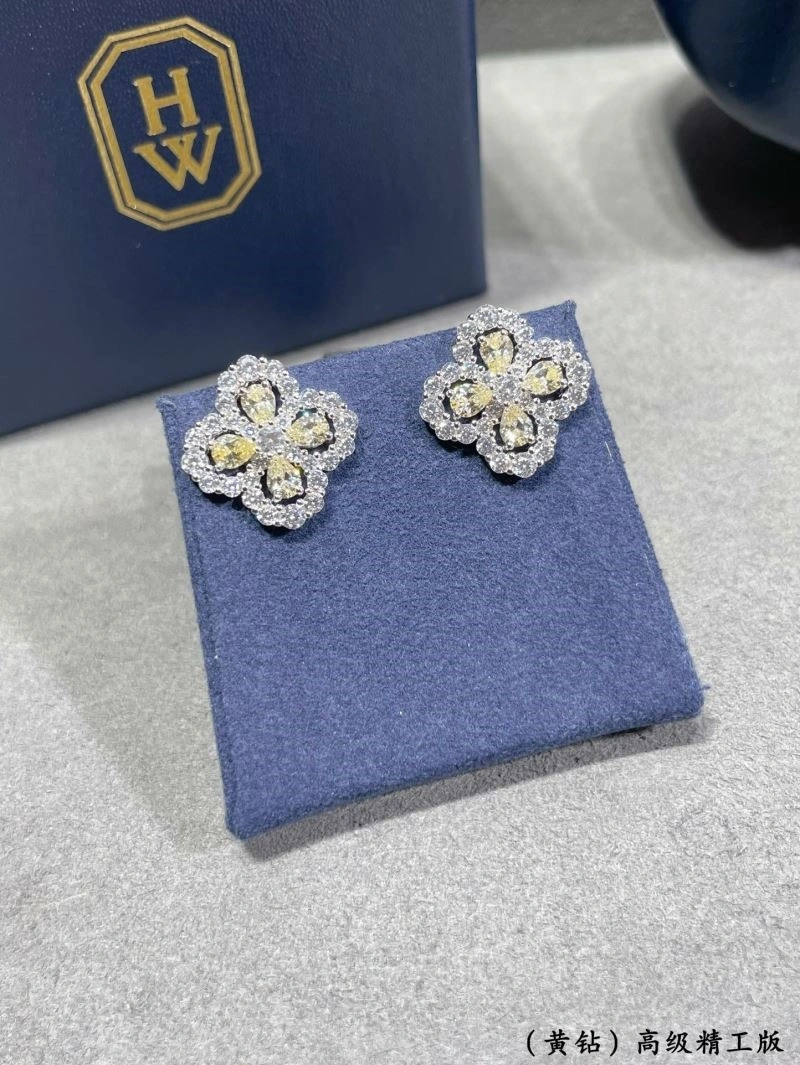 Sophisticated Vca Earrings 254760