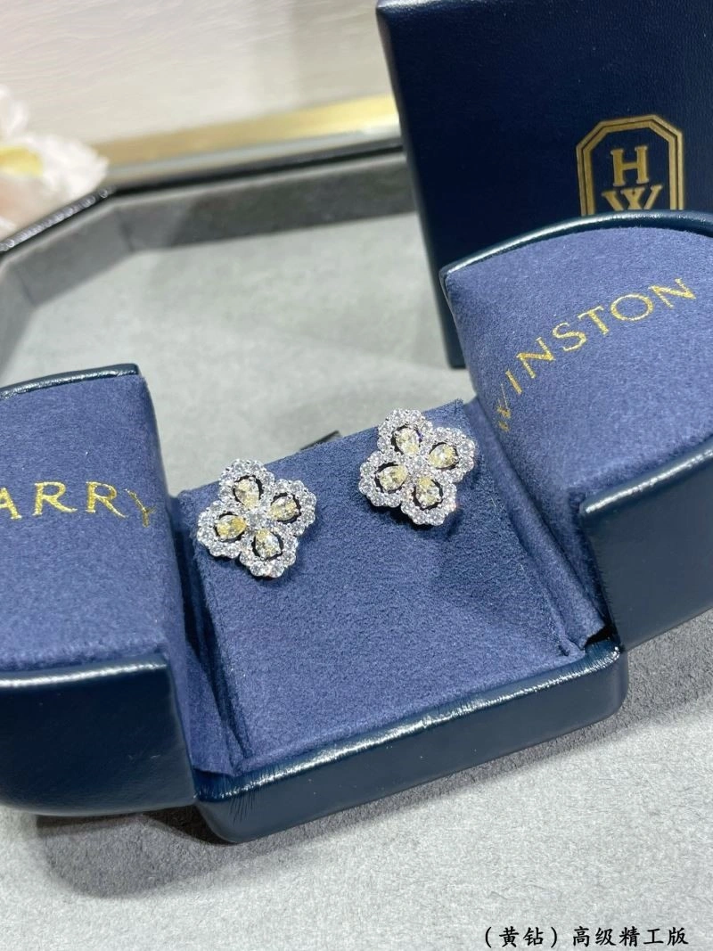 Sophisticated Vca Earrings 254760