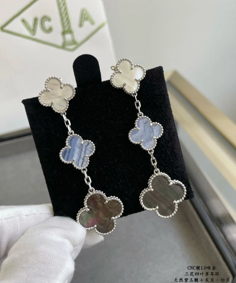 Effortless Vca Earrings 254710
