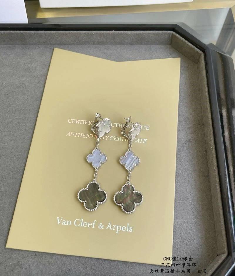 Effortless Vca Earrings 254710