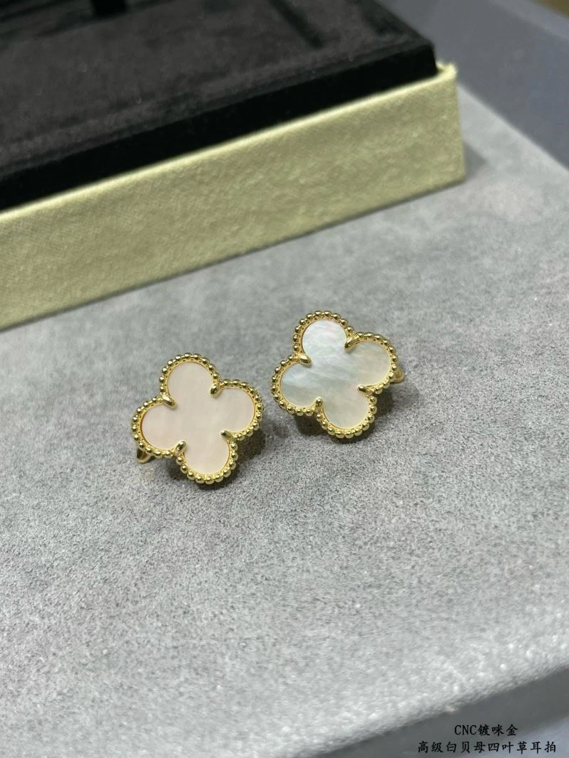 Casual Vca Earrings 254701