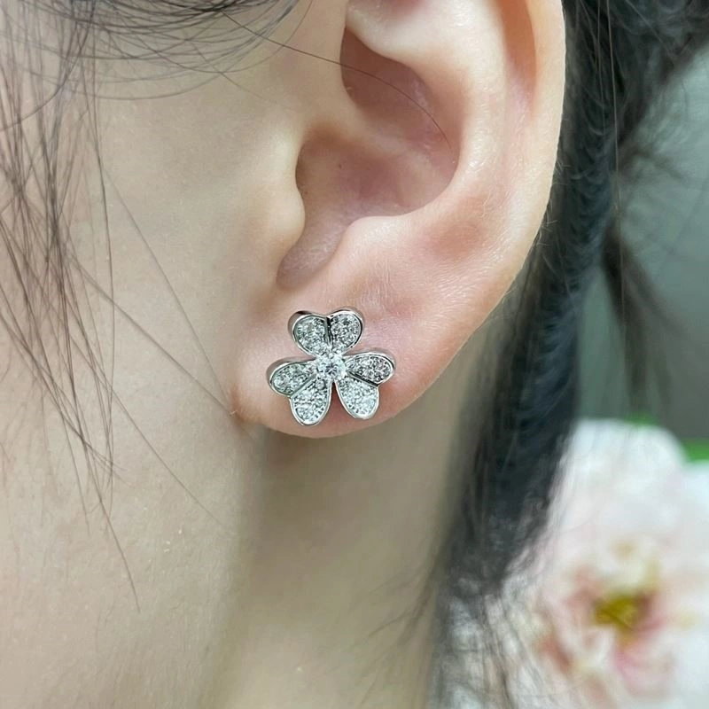 Vca Earrings Attractive 254712